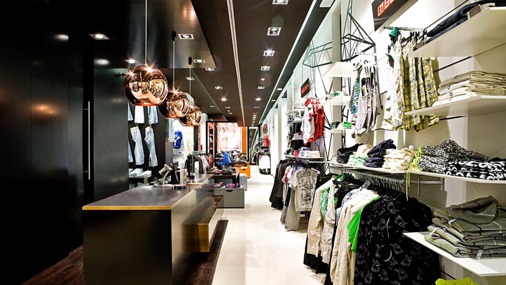 APRANGOS GALERIJA-STULGINSKIO G.-VILNIUS 2008